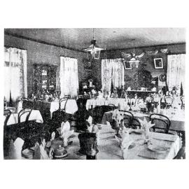 Dining room of the Crown Hotel, Townsville, 1901