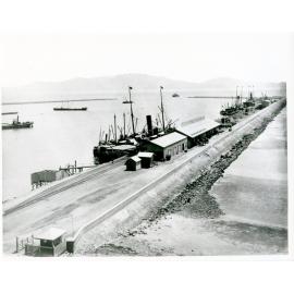 Johnson collection : Townsville harbour, South Townsville, Townsville