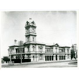 Johnson collection : Post Office, Flinders Street, Townsville