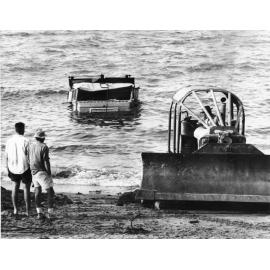 An accident during the construction of the Coral Sea Memorial Rockpool, Kissing Point, Townsville