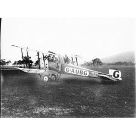 The first air passengers to arrive in Townsville, 1915 