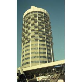 The Hotel Townsville and the walkway between David Jones Department Store and the Northtown building, Townsville, 1991