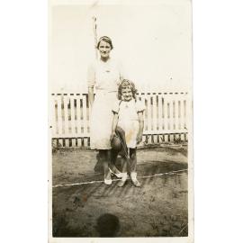 Family photograph from the Quelch Forno collection : Alma and Beryl Forno posing for an outdoor photograph, circa 1938