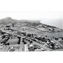 South Townsville, Ross Creek, City North Ward and Castle Hill, aerial view 1977