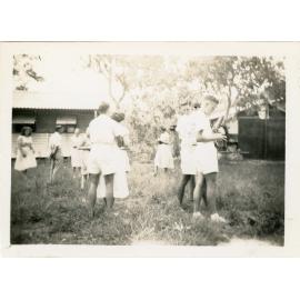 Family photograph from the Quelch Forno collection : Group of people on Magnetic Island