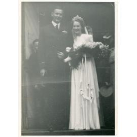 Family photograph from the Quelch Forno collection : Wedding of Bruce Todd and Elsie Quelch