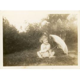 Family photograph from the Quelch Forno collection : Beryl, June '36