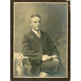 Family photograph from the Quelch Forno collection : Studio portrait of a man