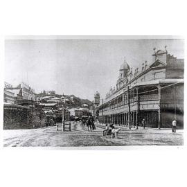 Flinders Street, looking east from Stokes Street, Townsville, 1901