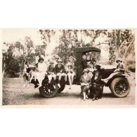 Hopkins family on a picnic to the Alice river, August 1926