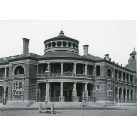 Customs House, Townsville, circa 1903