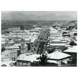 View of Flinders Street from Cleveland Street (now Melton Terrace) Townsville, circa 1914