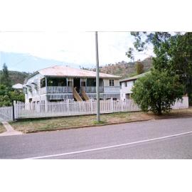143 Harold Street, West End before preparation and painting : 1996 residential grants / Townsville City Council