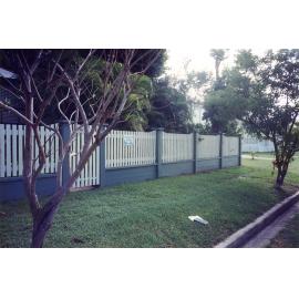 Fence, 52 Cook Street, North Ward after renovation : 1996 residential grants / Townsville City Council