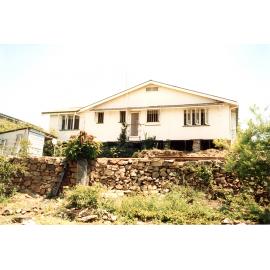Timber renovation and sympathetic extension, 4 Herbert Street, Melton Hill, Townsville, back, before extension : 1996 residential grants / Townsville City Council