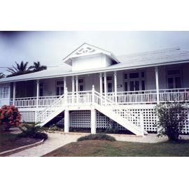 Timber restoration and painting, 24 Cleveland Terrace, Melton Hill, Townsville: 1996 residential grants / Townsville City Council