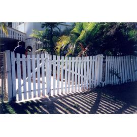 Unidentified house j: 1996-1997 residential grants / Townsville City Council