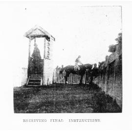 Receiving final instructions, Cluden Racecourse, Townsville, 1898. 
