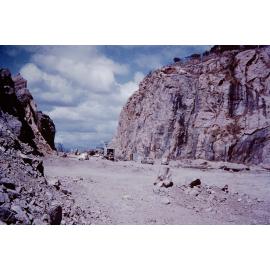 Excavations for the Sturt Street cutting, Townsville, 1958