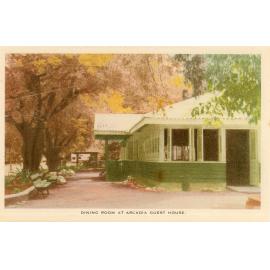 Postcard from the Quelch Forno collection : Dining room at Arcadia Guest House, Magnetic Island