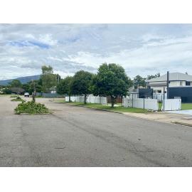 Damage caused by Cyclone Kirrily on Church Street, West End 
