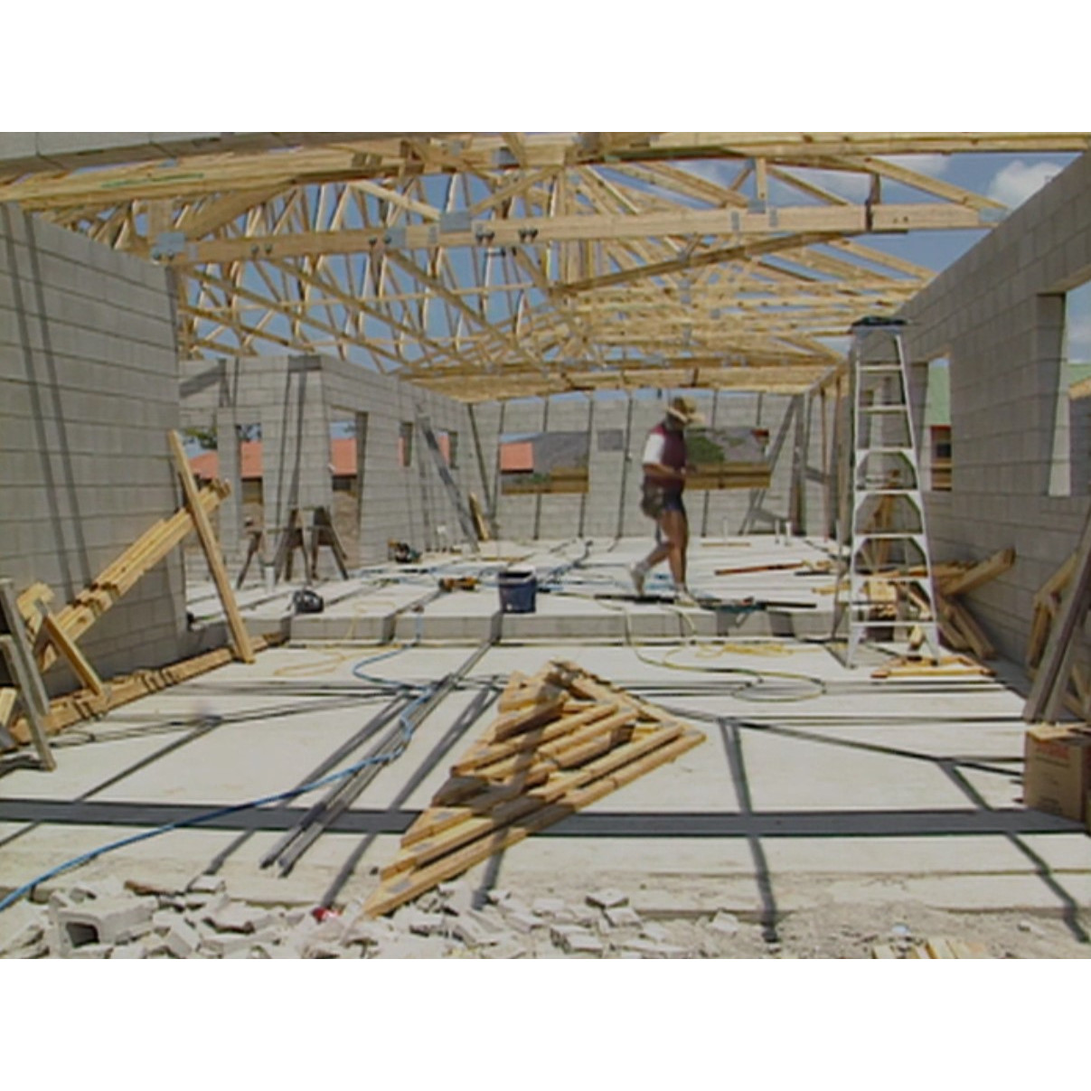 News file construction C85