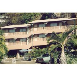 Yongala Lodge units, 11 Fyer Street, North Ward, Townsville, ca. 1993