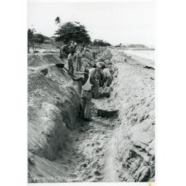 Constructing the seawall, Strand Beach, Townsville, ca. 1938