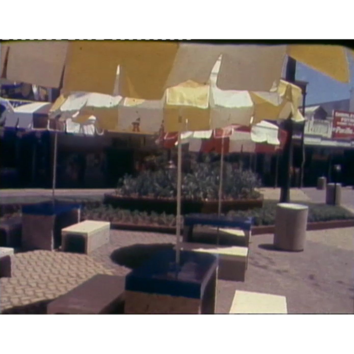 Flinders Mall opening 1979