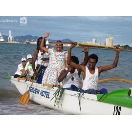 Performers from Townsville Aboriginal and Torres Strait Islander Cultural Centre at a publicity photo shoot on The Strand, Townsville, August 2007