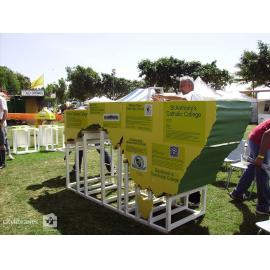Assembling the jigsaw installation, Cultural Fest, Strand Park, Townsville, August 2007
