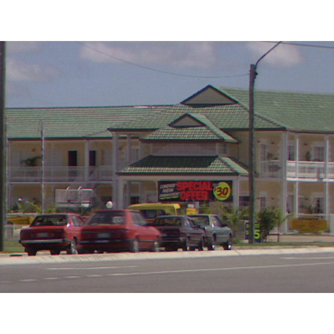 News file: Townsville motels