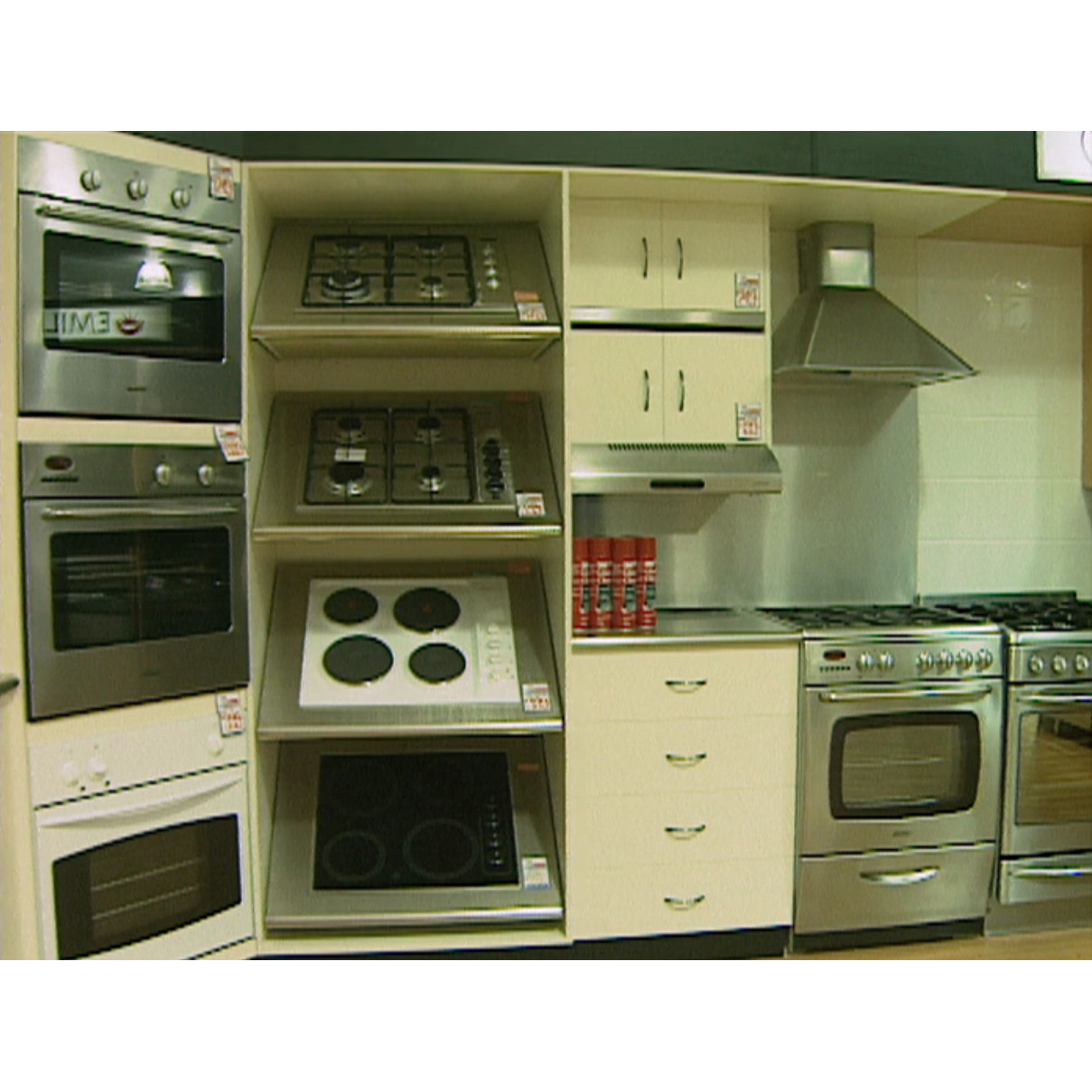 Stock footage: The Good Guys