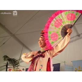 Perfomer from Suwon City, Korea at Cultural Fest, Strand Park, Townsville, 18 August 2007