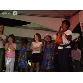 Thez Hamilton on stage in the Global Village at Cultural Fest, Strand Park, Townsville 18 August 2007