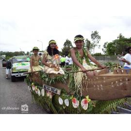 Tokelau group in the Tropigo Carnival parade at Cultural Fest, The Strand, Townsville, 18 August 2007