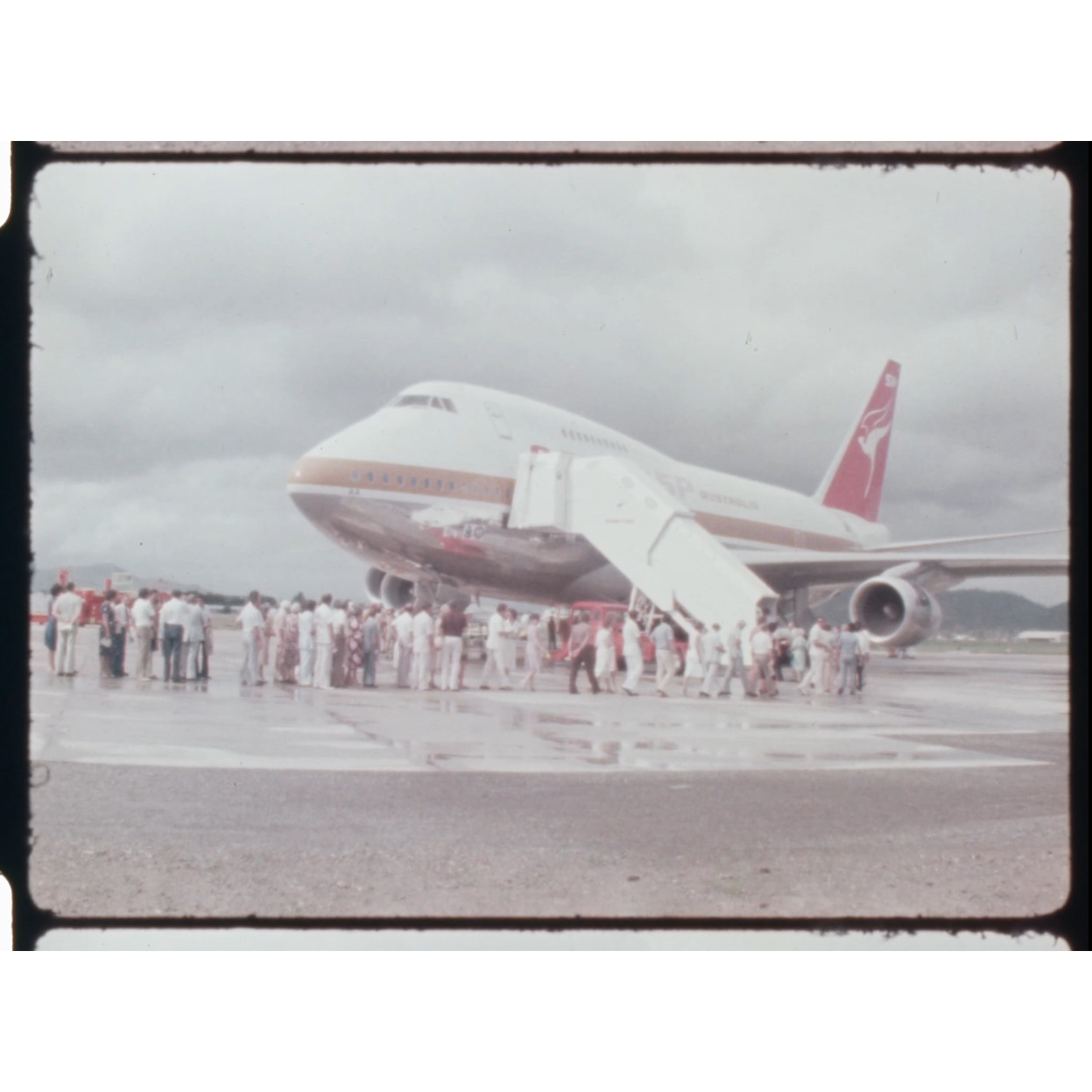 Qantas 747SP