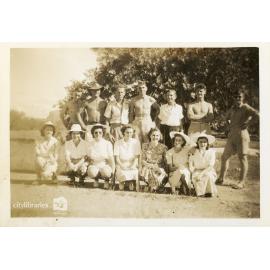 Picnic at Robertson Park, Pallarenda, Townsville, 16 February 1946
