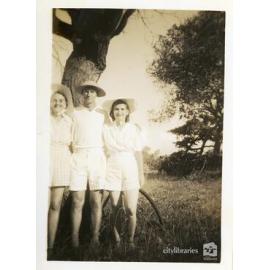 May Garrow, Hugh Roberts and Grace Burgess (Matthews), Townsville, 16 February 1946