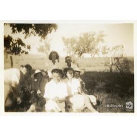 Picnic at Robertson Park, Pallarenda, Townsville, 16 February 1946
