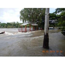 Gleesons Weir Park under flood waters, 2019.