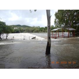 Ross River in flood from the Gleesons Weir Lookout, 2019.