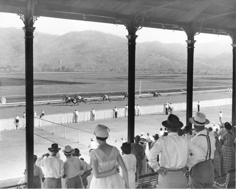 Cluden racecourse, Townsville, ca.1962.

Credits: Fred Carew (Photos) Pty. Ltd.