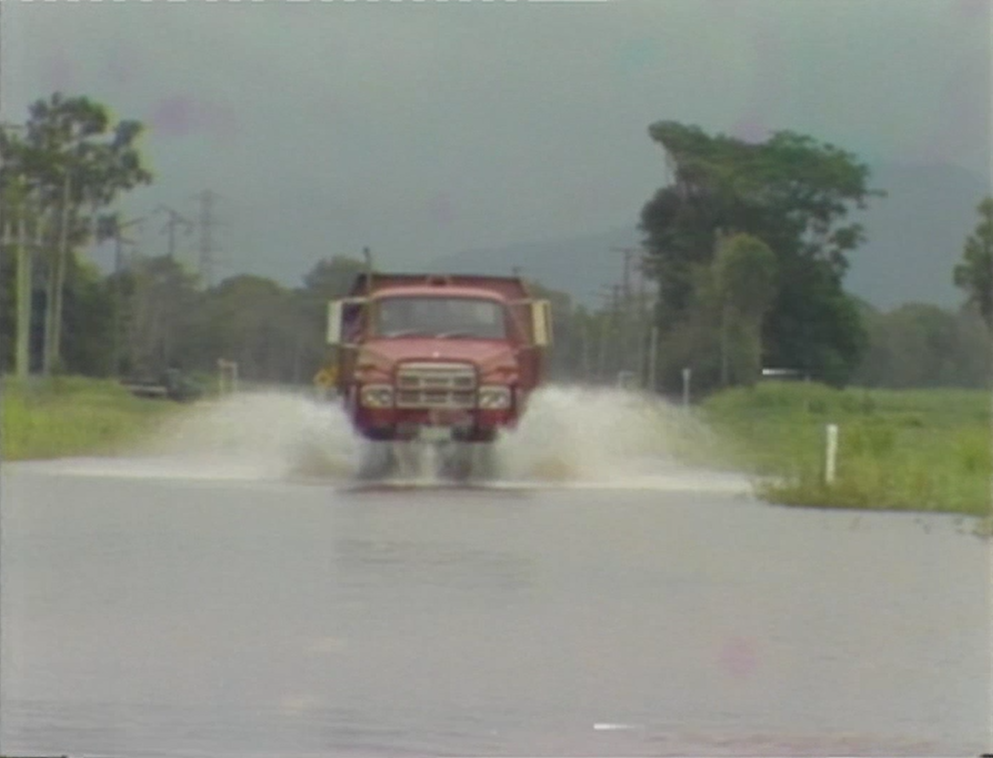 Floods no. 2 near Ingham | Townsville City Council