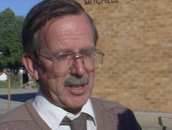 NQTV news file: Mitchell, Roma | Townsville City Council